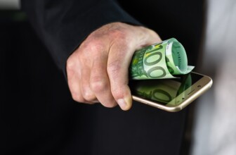 Enhancing Transaction Security: The Role of AI in Fraud Prevention and Its Benefits
