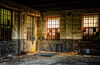 Revolutionizing Maintenance Scheduling: The Powerful Benefits of AI