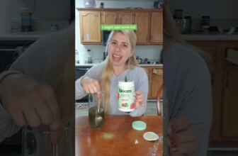 Bloom greens & superfoods Berry. Helps with Digestion, bloating, & energy #bloom #diet #supplements