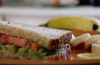 Mayo Clinic Minute: Tips for a heart healthy sandwich