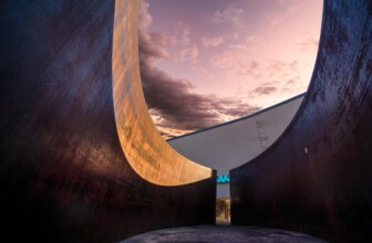 Top 10 Architectural Powerhouses Redefining Modern Design