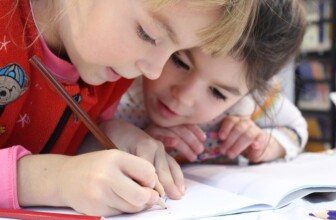 Top 10 Language Schools Leading the Way in Global Education