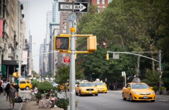Top 10 Taxi Service Providers Leading the Industry: A Comprehensive Review