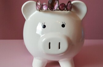 Unlocking the Future: How AI Revolutionizes Financial Forecasting for Enhanced Decision-Making